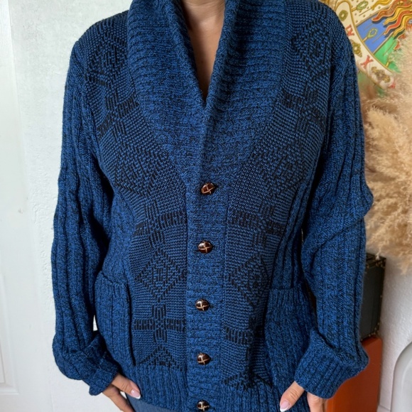 Vintage, London Fog wool mix, blue button down sweater, Mens medium - Picture 1 of 5